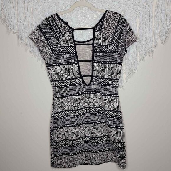 Interi Geometric Cutout Short Sleeve Dress Tan Black Size XL - Picture 8 of 9